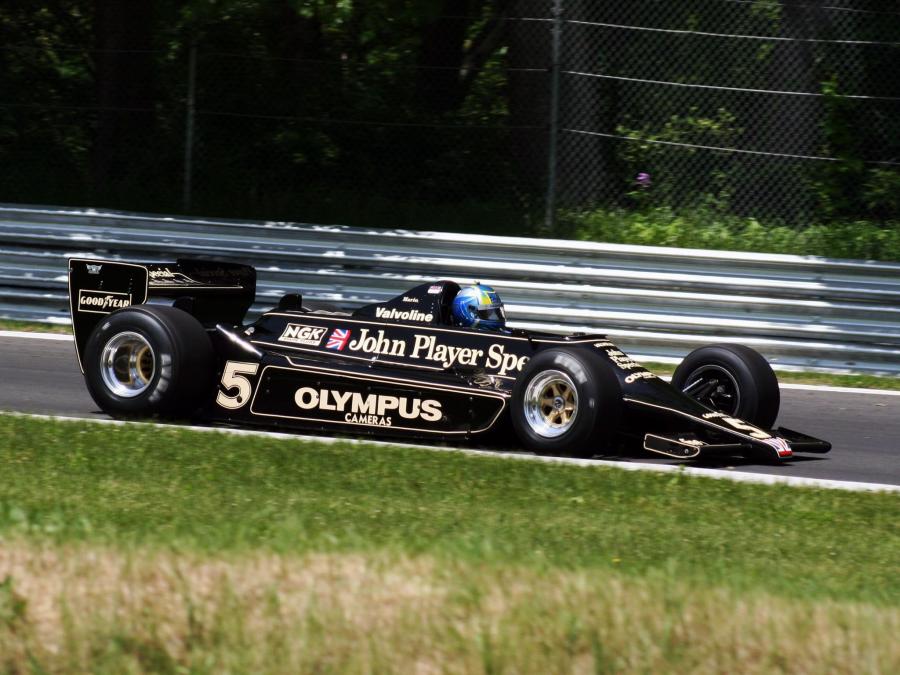  Lotus 79 1978 года  (фото 2 из 7)
